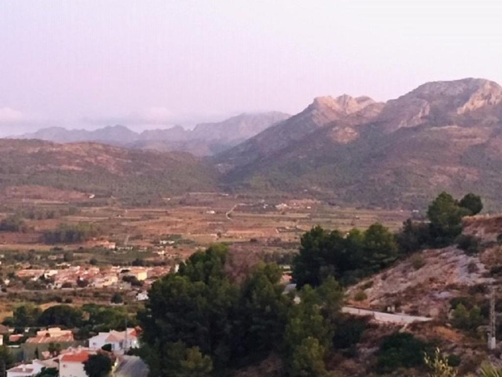 One Bed Apartment Overlooking Jalon Valley, Costa Blanca Alcalali Bagian luar foto